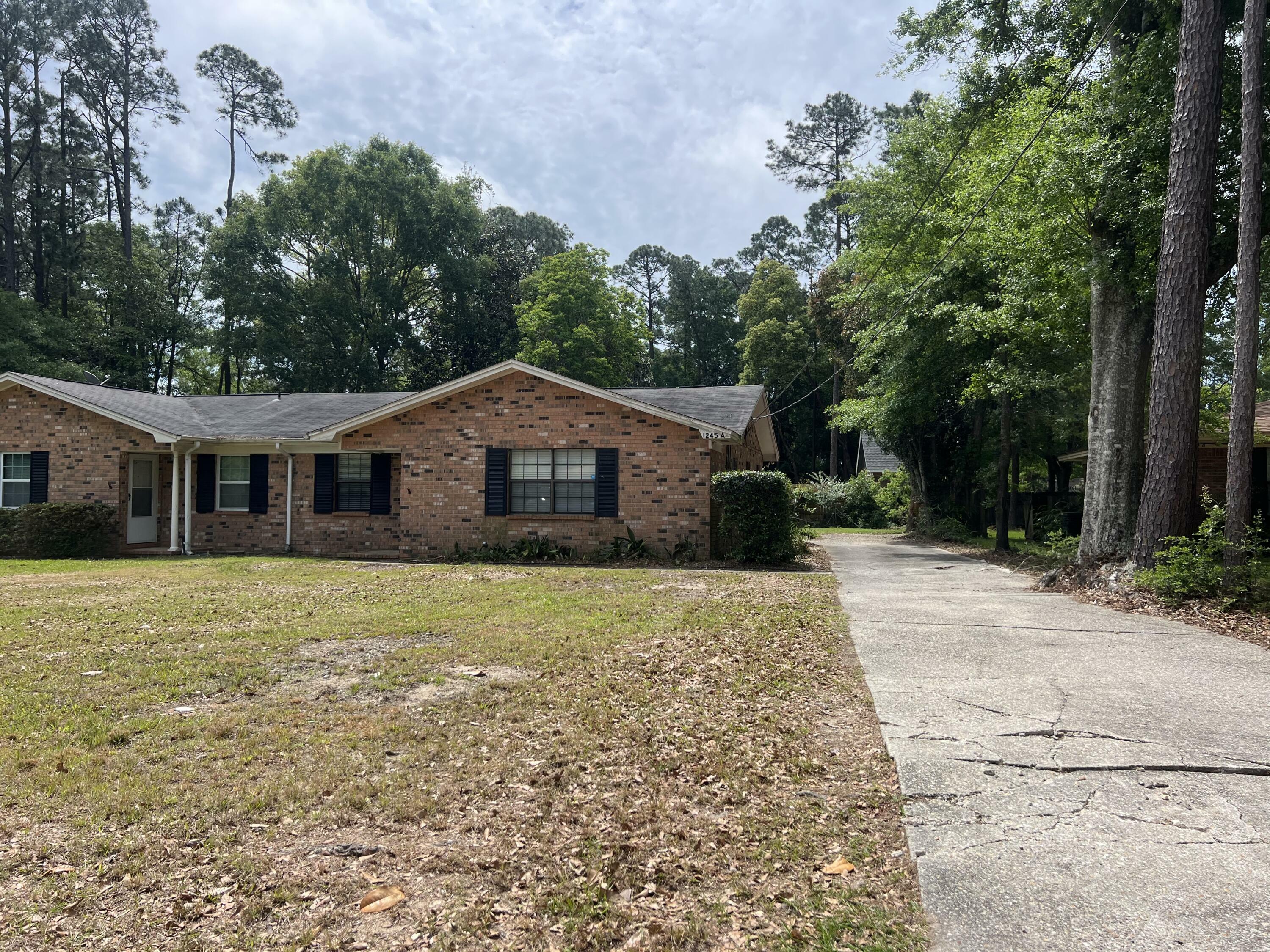 1245 Pinnacle Circle A  Pensacola FL 32504 photo