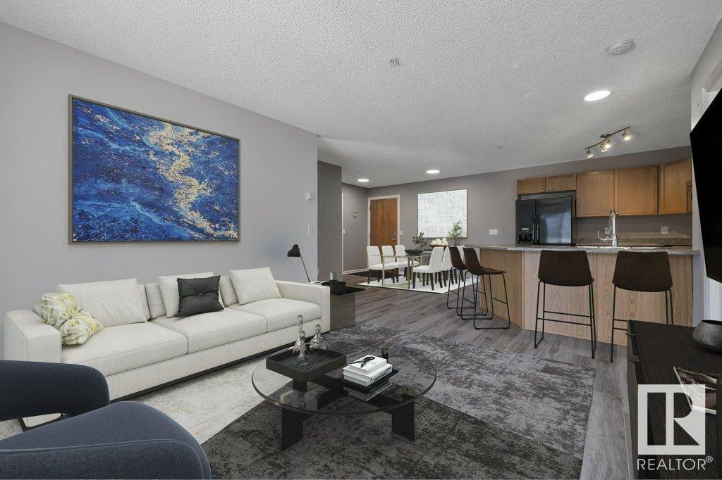 Property Photo:  15211 139 Street NW 204  AB T6V 0A1 
