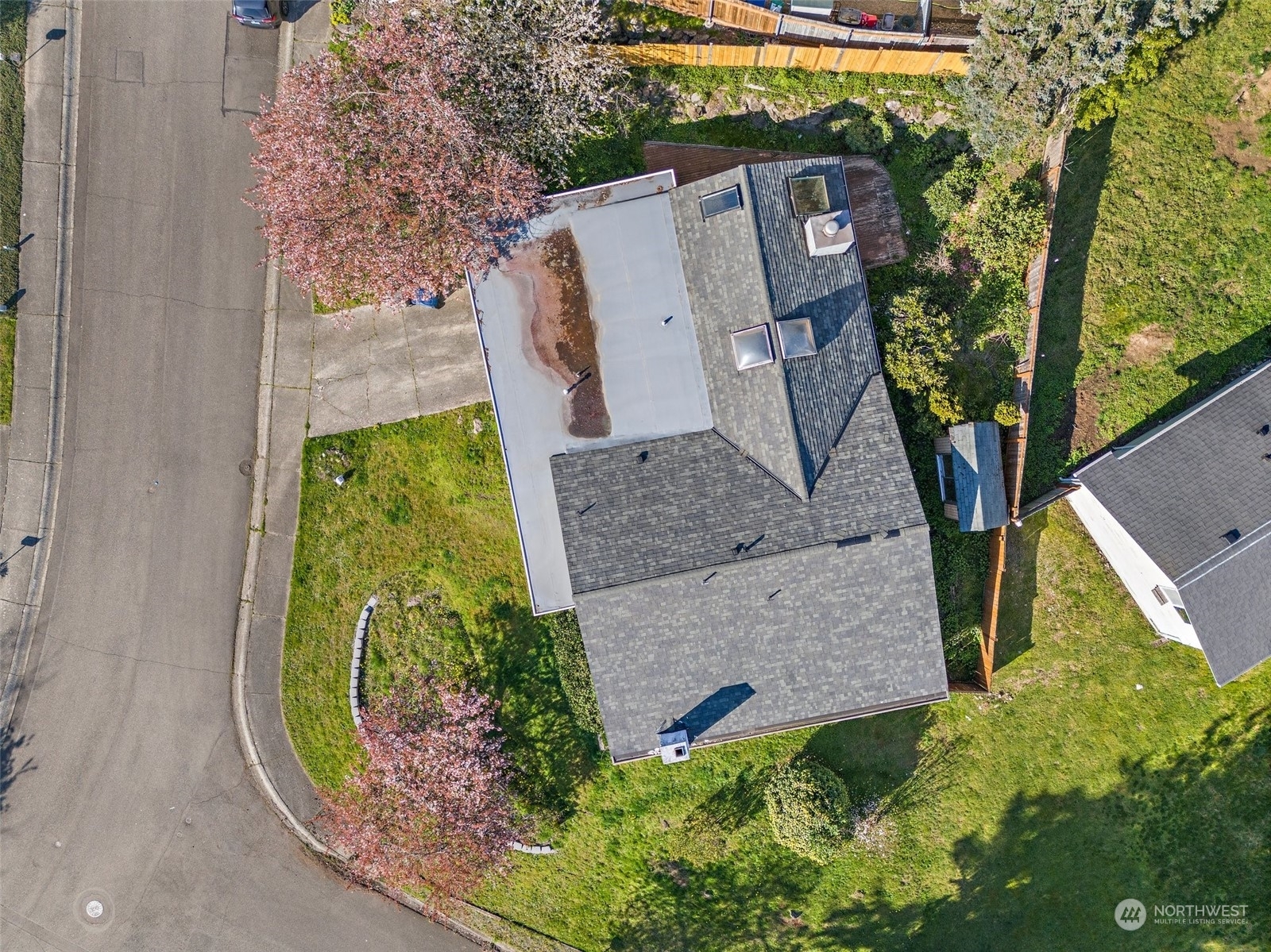 Property Photo:  16162 138th SE  WA 98058 