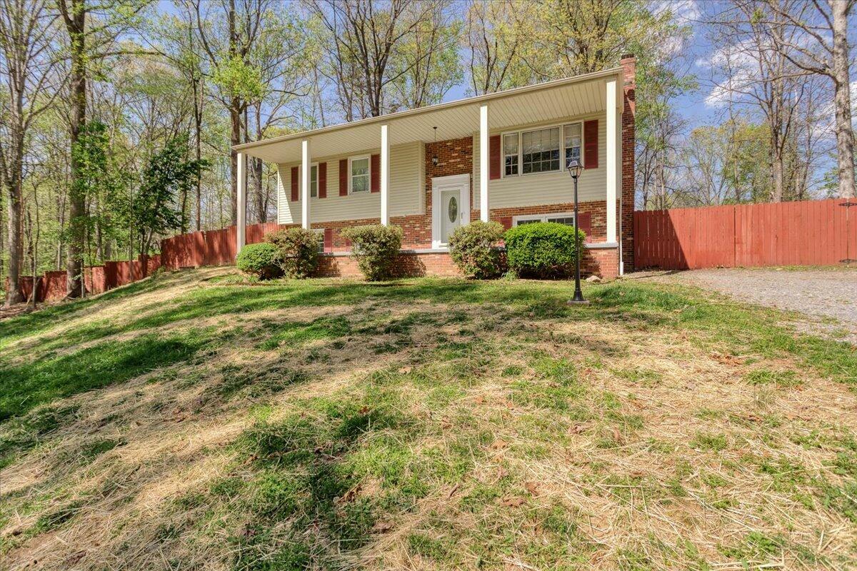 Property Photo:  336 Stratford Dr  VA 24064 