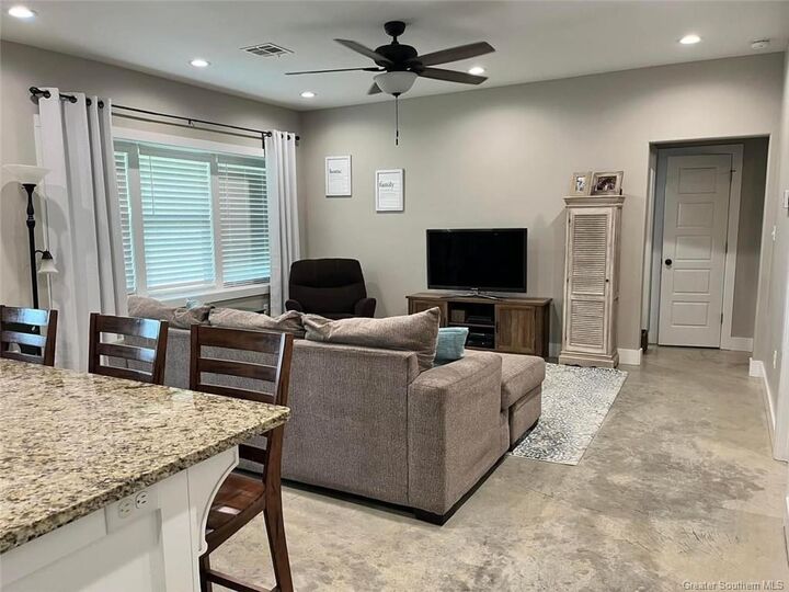 MLSSWL24002271 2418 Camp Edgewood Road, Dequincy, LA 70633