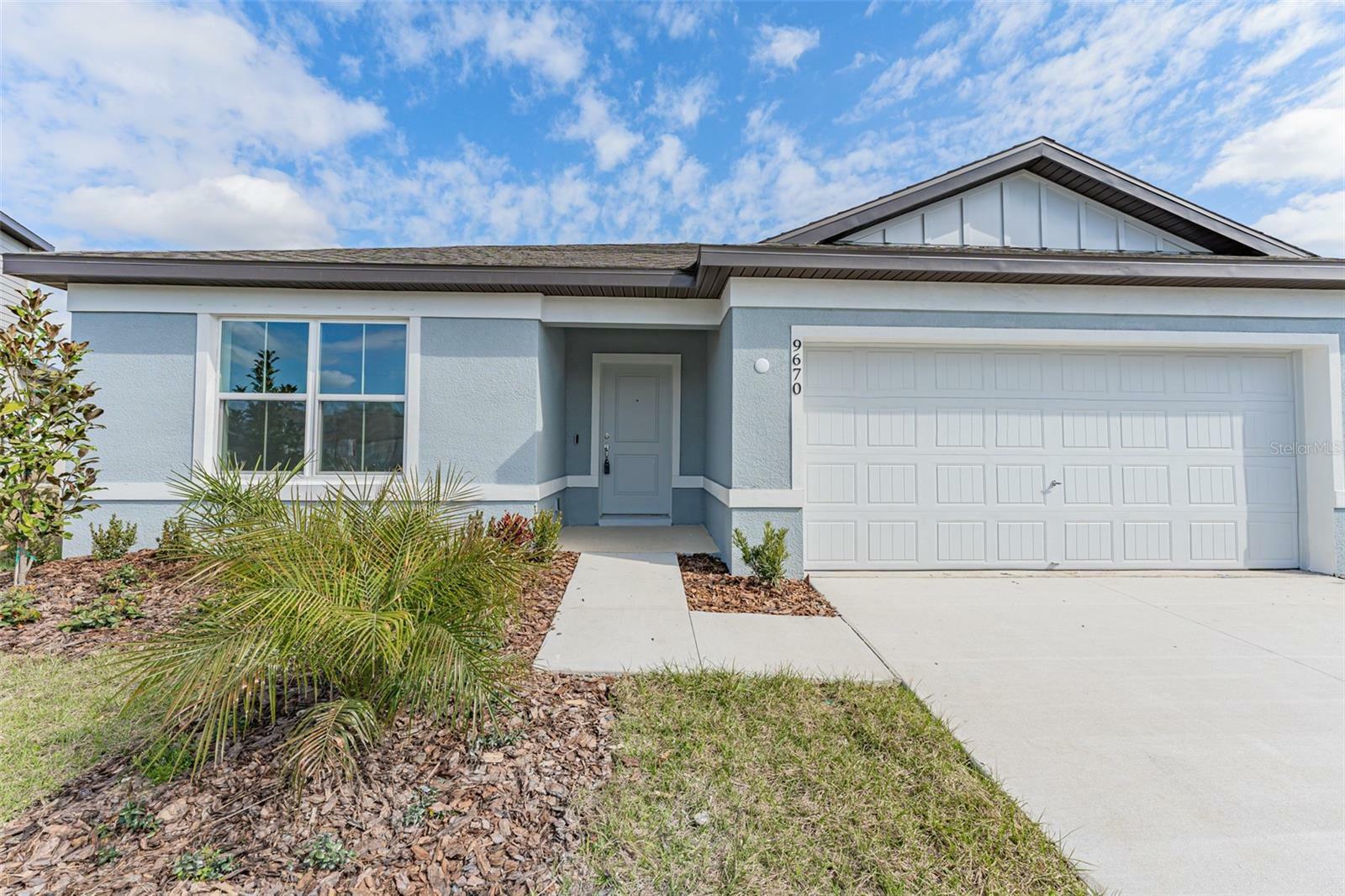 Property Photo:  9670 Summers Cay Circle  FL 33592 