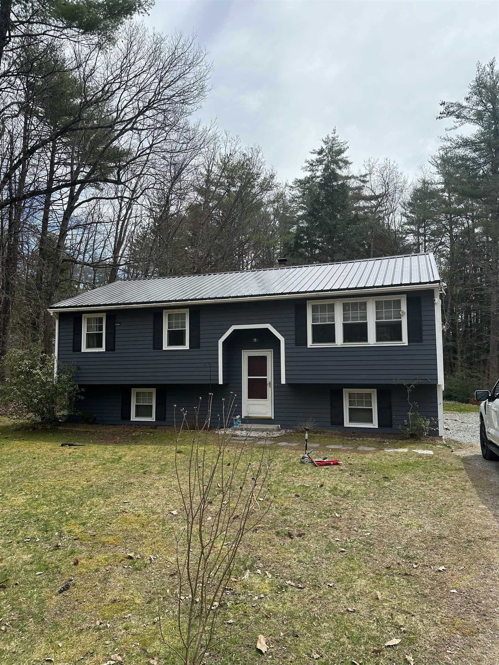 Property Photo:  469 Tanglewood Drive  NH 03242 