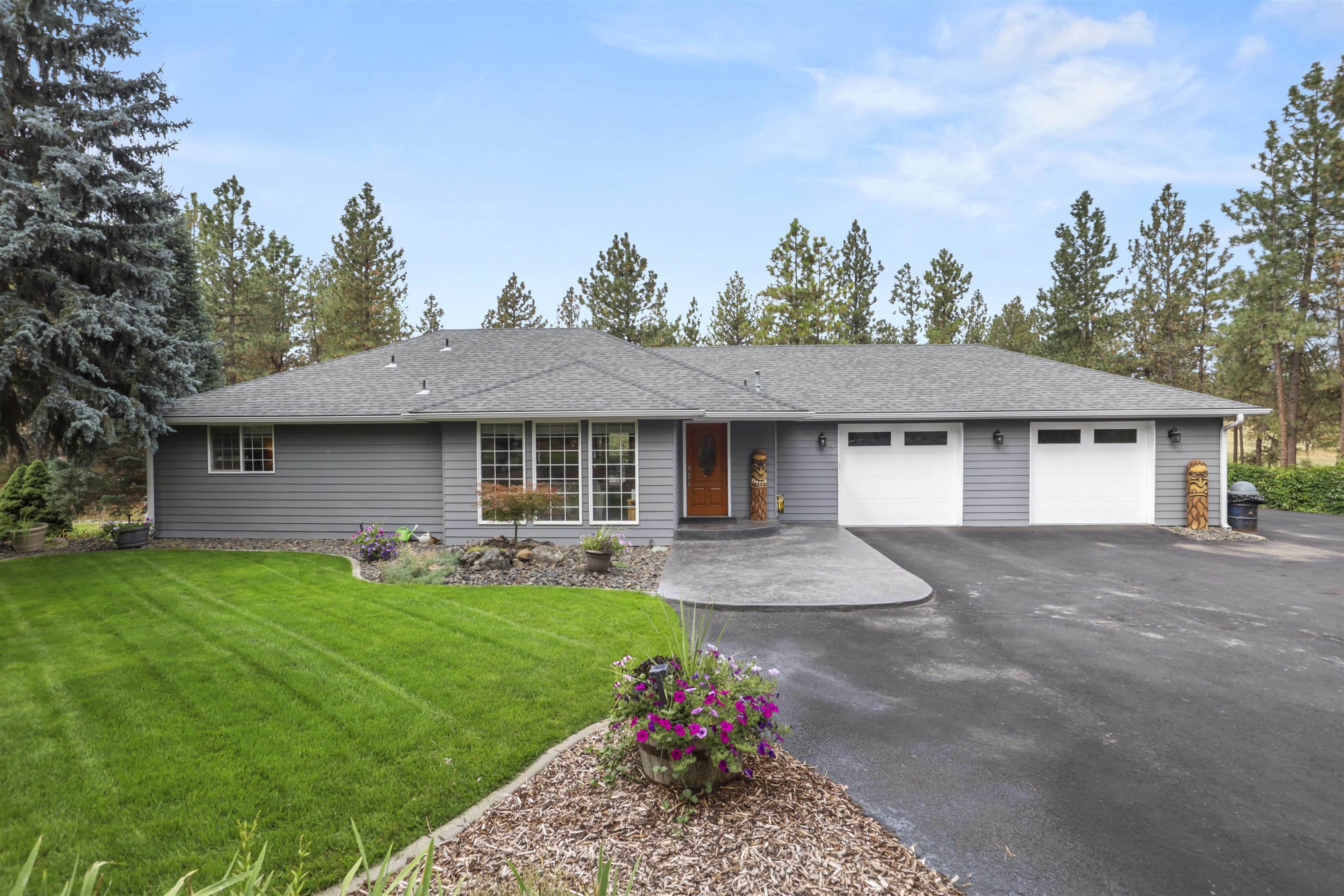 Property Photo:  3909 N Old Trails Rd  WA 99224 