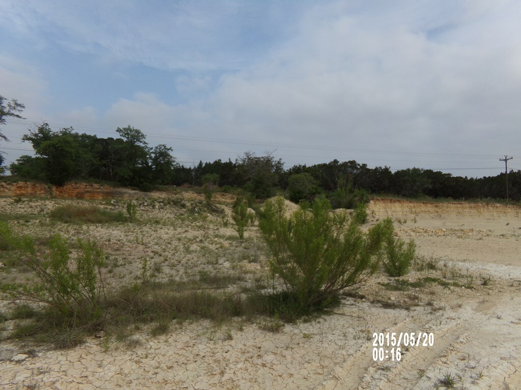 Property Photo:  216 Indian Rd  TX 78003 