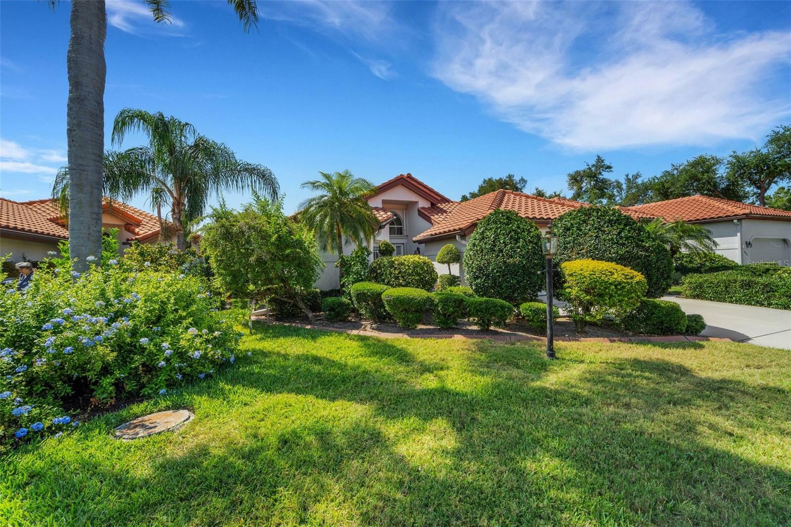 Property Photo:  908 Harbor Town Drive  FL 34292 