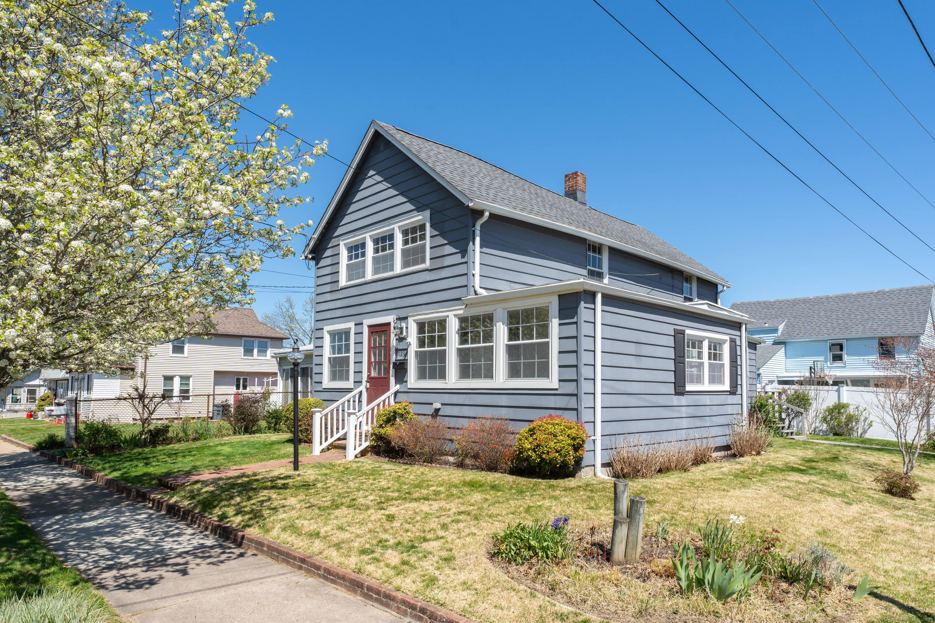 Property Photo:  123 Dawson Avenue  CT 06516 