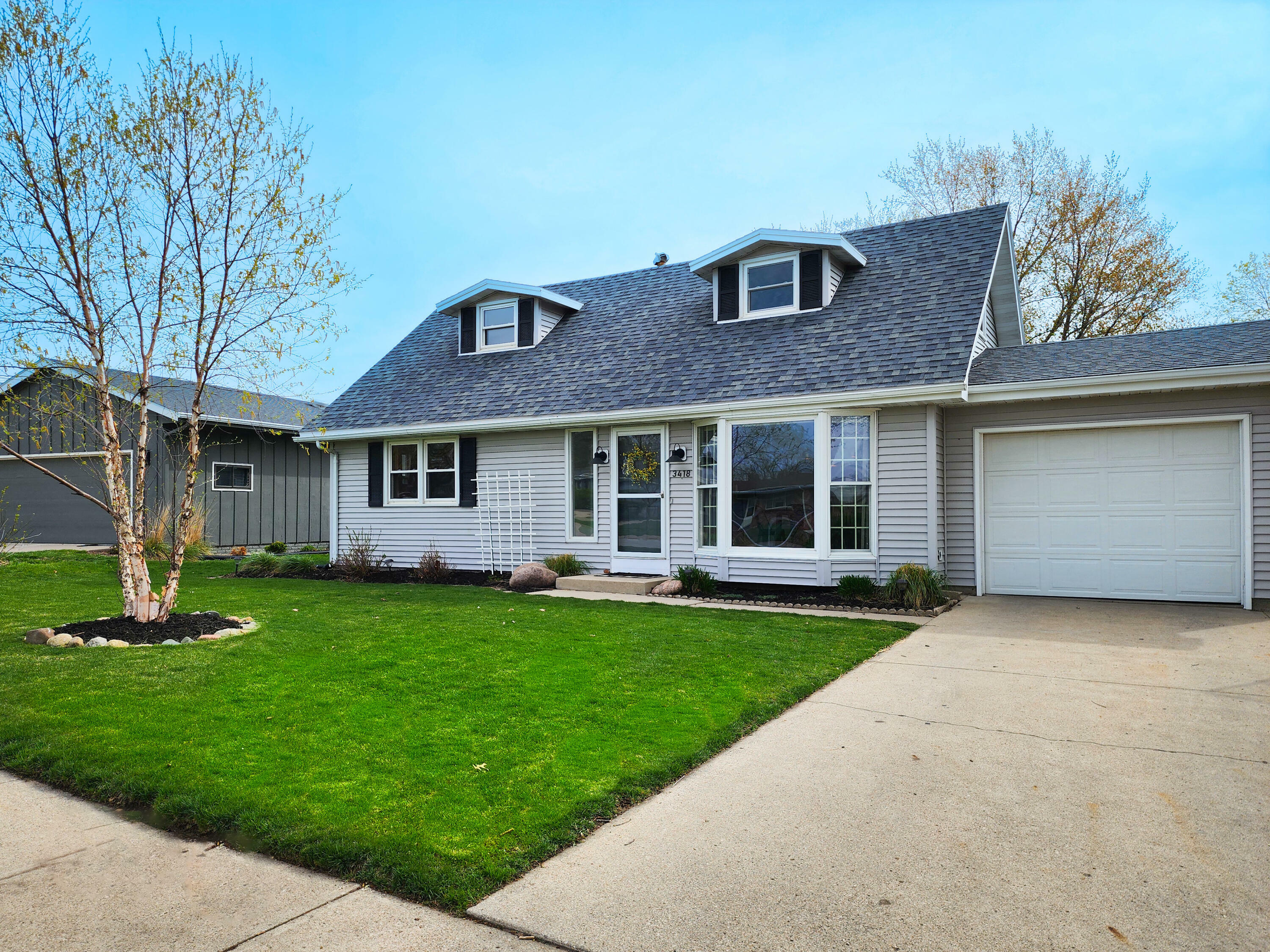 Property Photo:  3418 Jewel Drive  IA 50010 