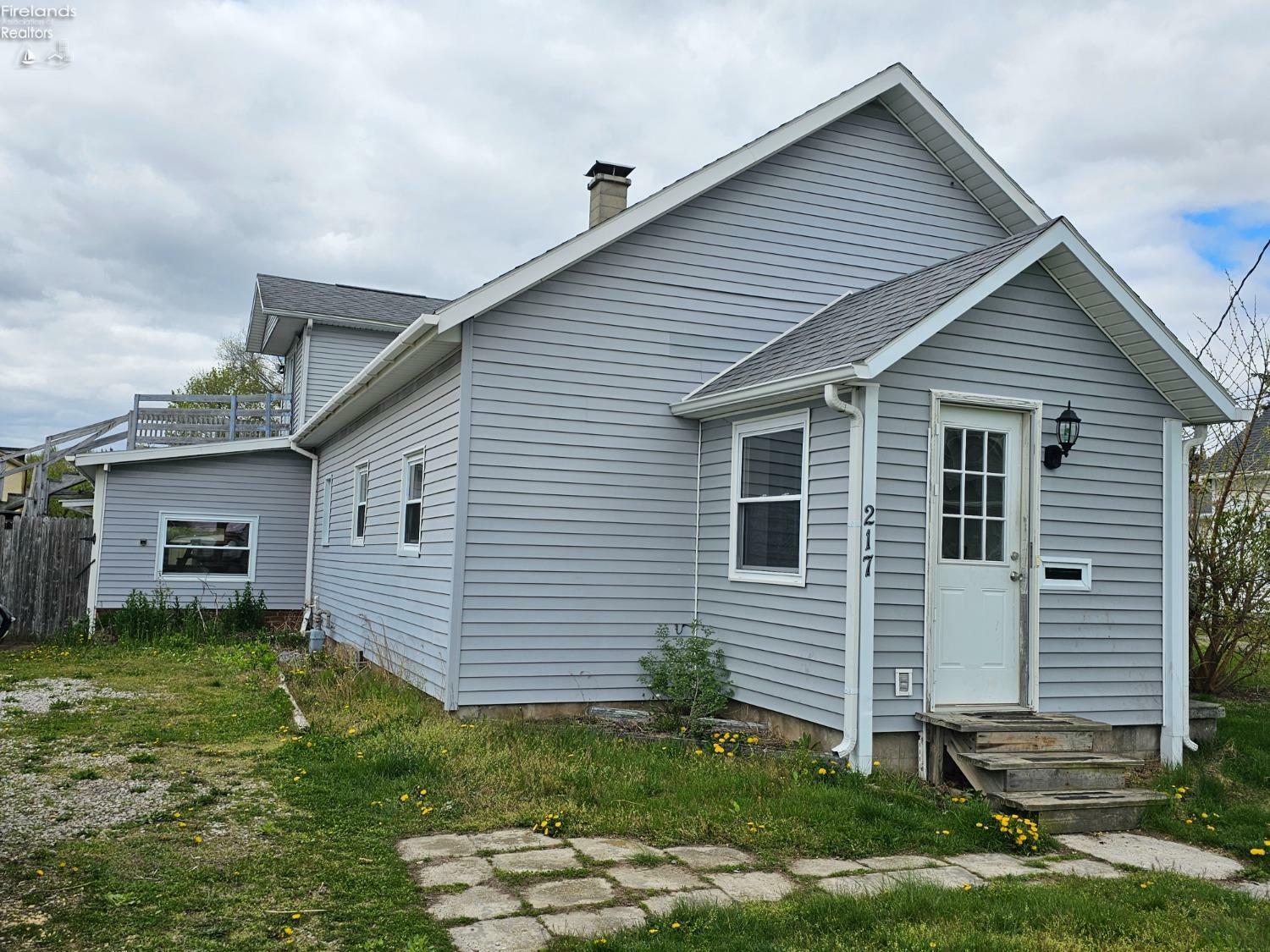 Property Photo:  217 Ott Street  OH 43410 