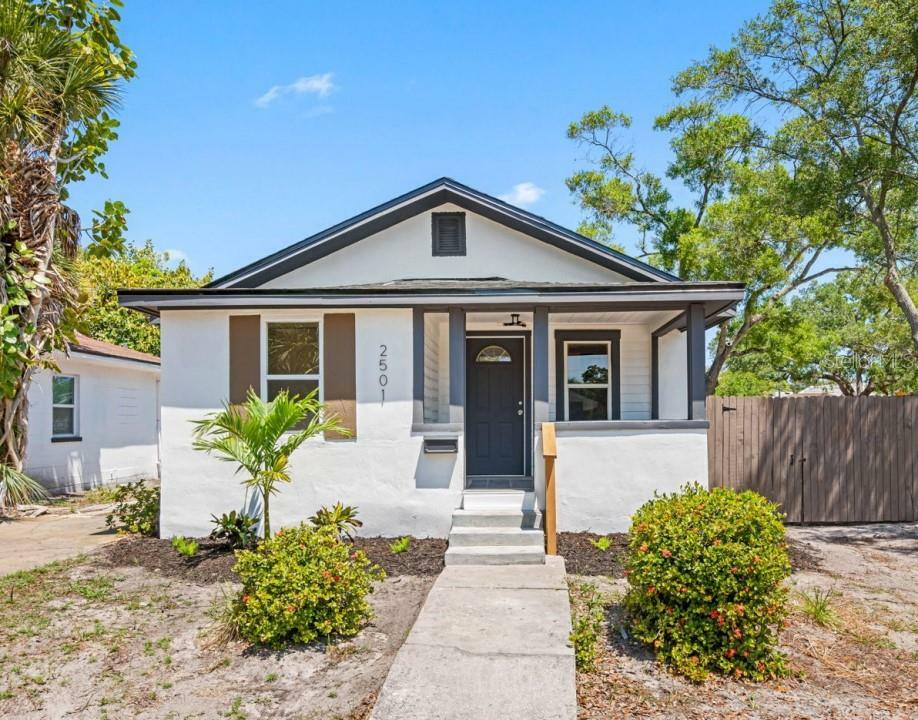 Property Photo:  2501 11th Avenue S  FL 33712 