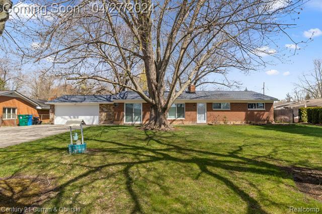 Property Photo:  271 Annison Drive  MI 48382 