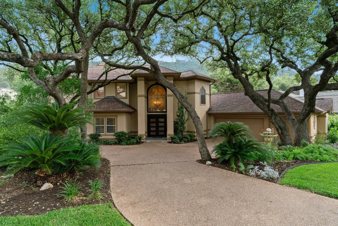 Property Photo:  5302 N Scout Island Circle  TX 78731 