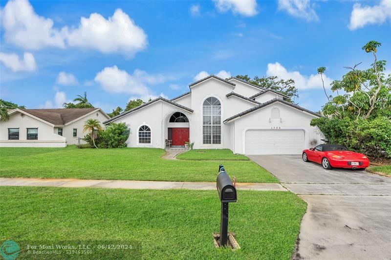 Property Photo:  1598 SW 17th St  FL 33486 