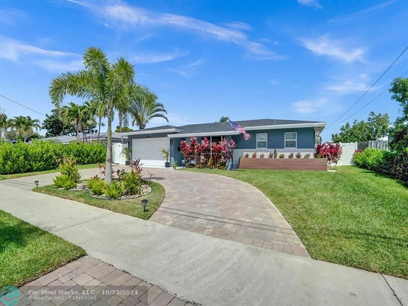 Property Photo:  440 SE 6th Ave  FL 33060 