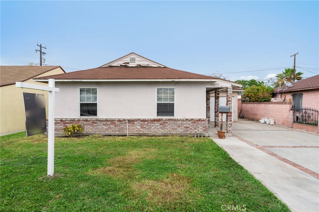 Property Photo:  11857 Hercules St  CA 90650 