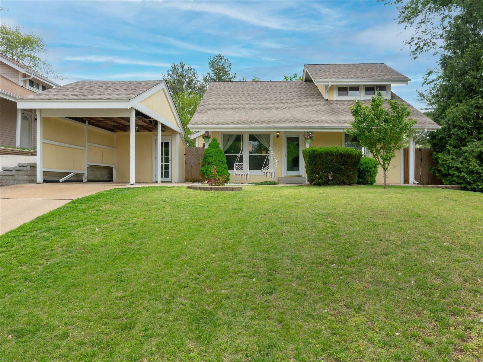 Property Photo:  414 Echo Hill Drive  MO 63021 