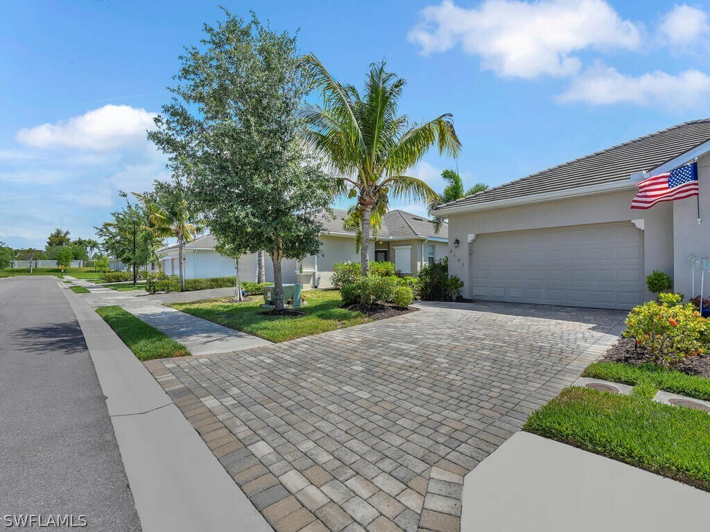 Property Photo:  4163 Bisque Lane  FL 33916 