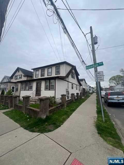 461 Haledon Avenue  Haledon NJ 07508 photo