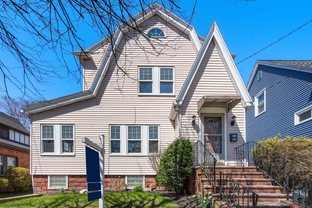 Property Photo: 32 Thurlow Ave MA 02151