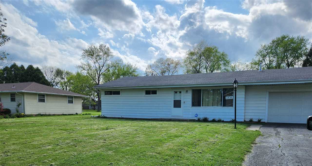 Property Photo:  5335 Southbrook Drive Fort Wayne  IN 46835 