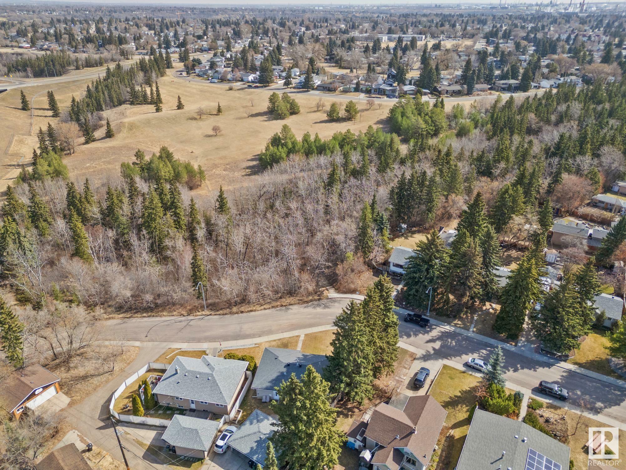 Property Photo:  10328 73 Street NW  AB T6A 2X4 