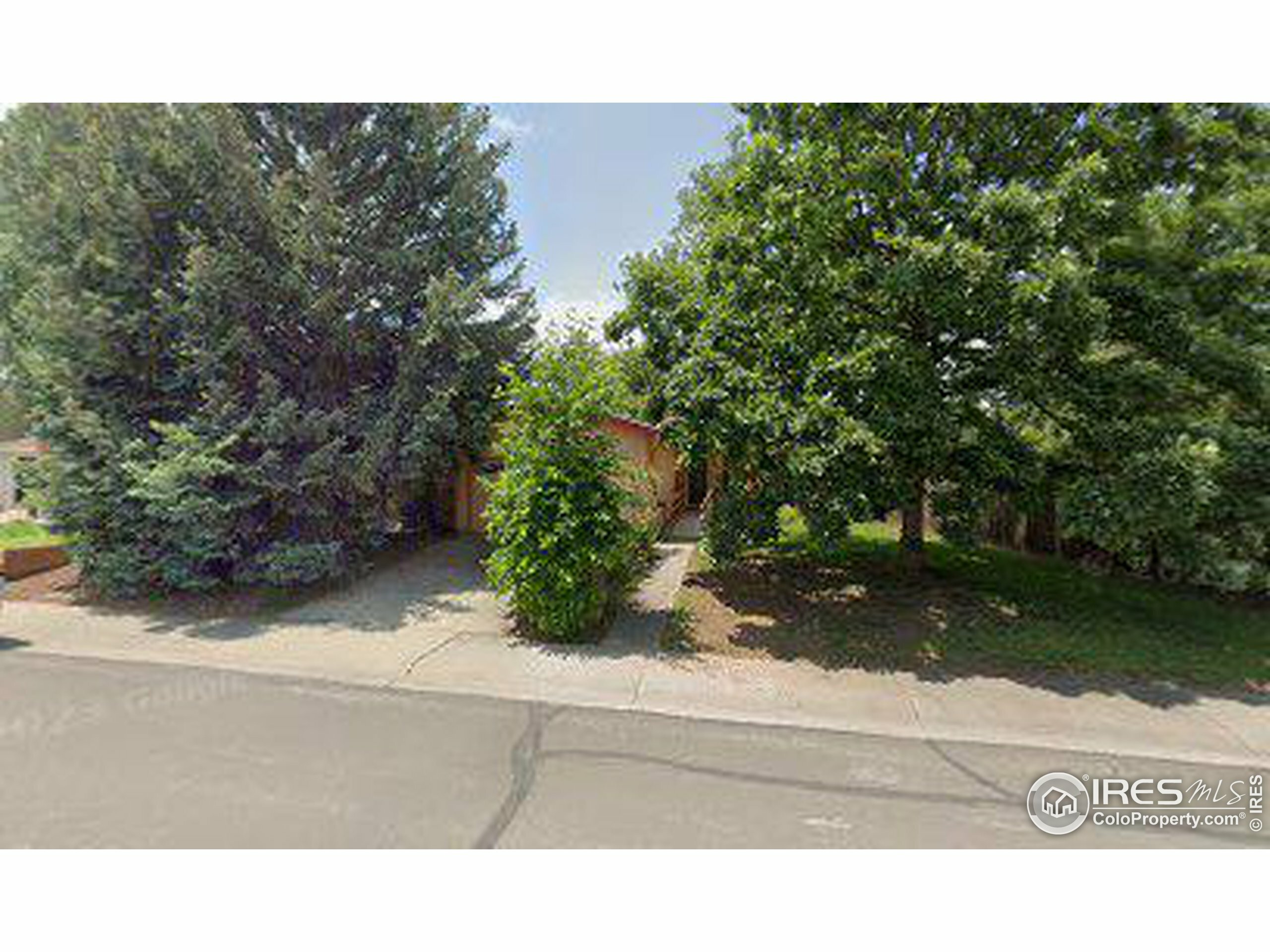 Property Photo: 2001 Bennington Cir CO 80526