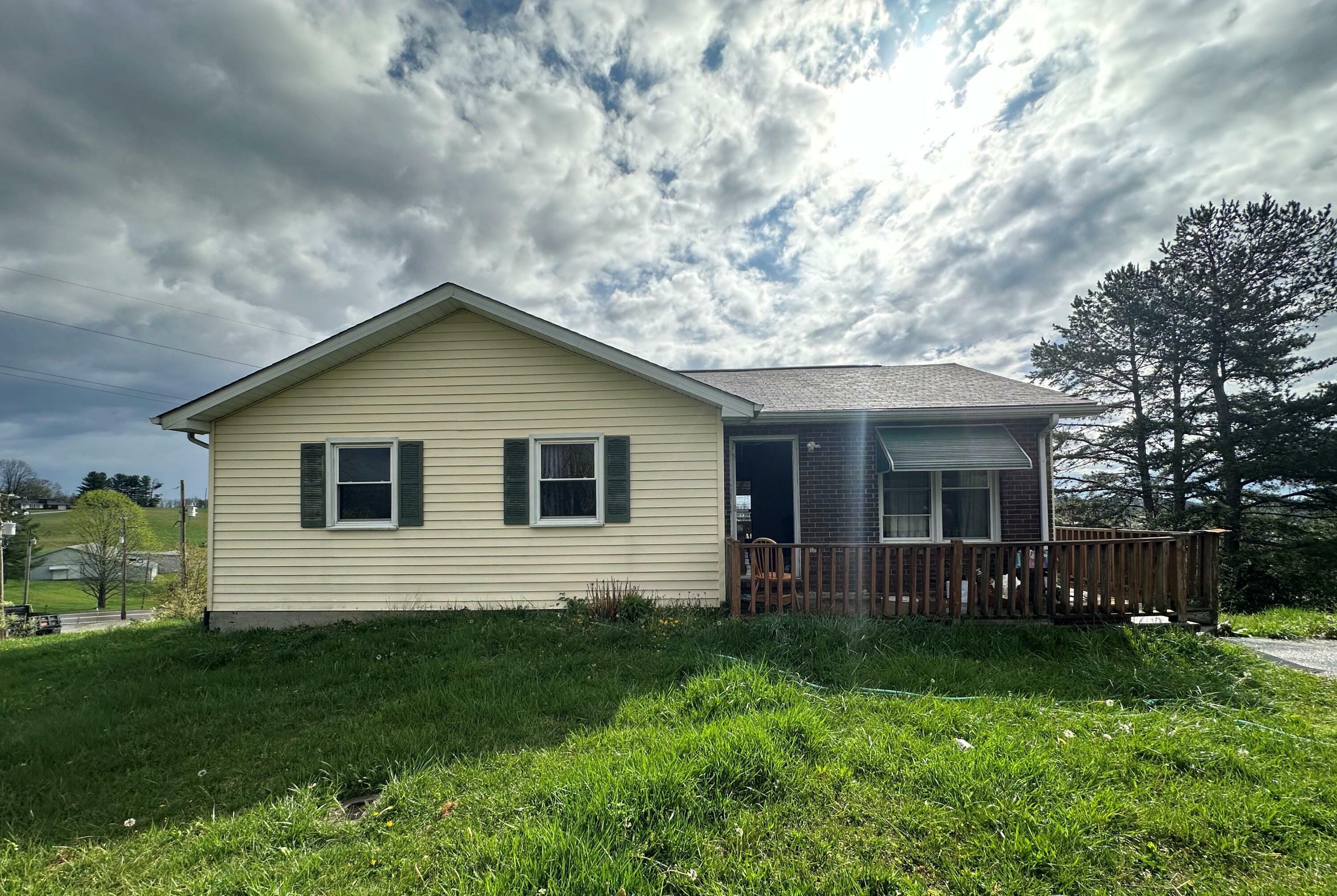 Property Photo:  53 Lower Hays Road  KY 40447 