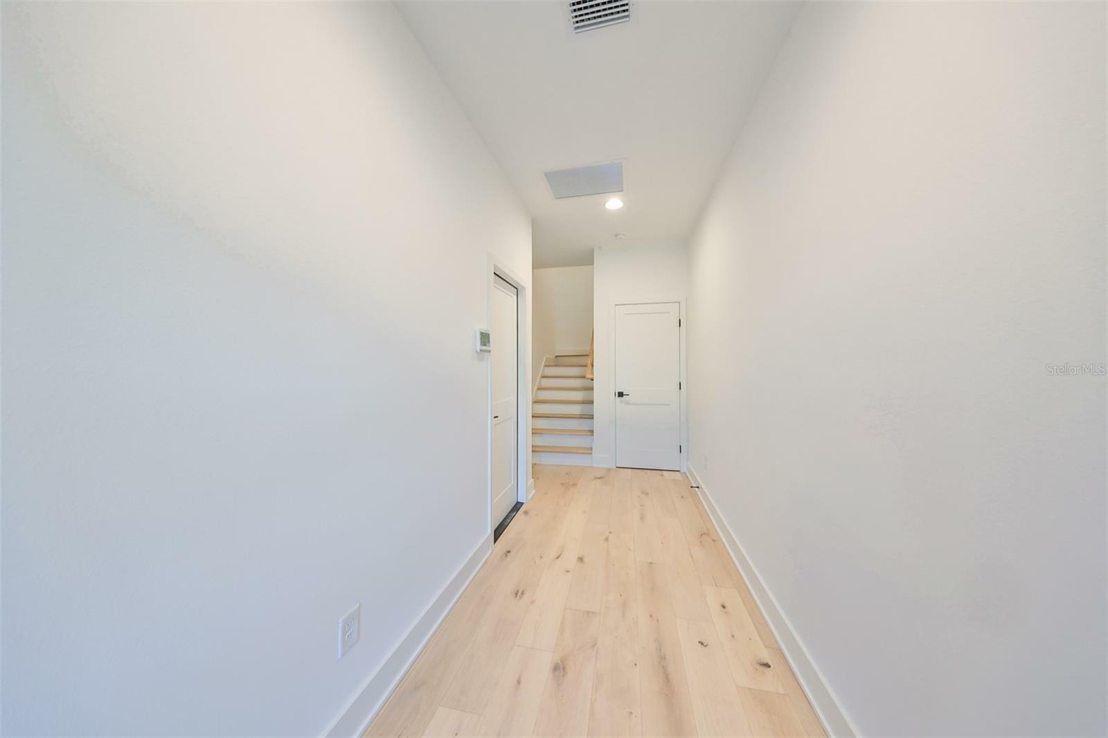 Property Photo:  4324 W Gray Street 1  FL 33609 