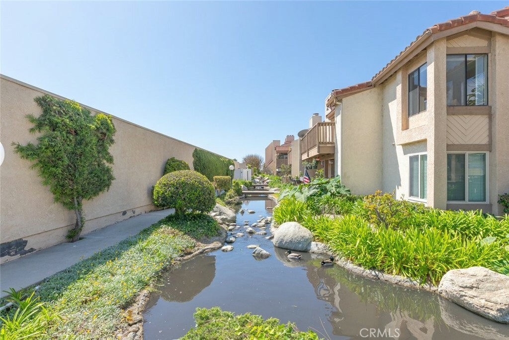 Property Photo: 16521 Grunion 201 CA 92649