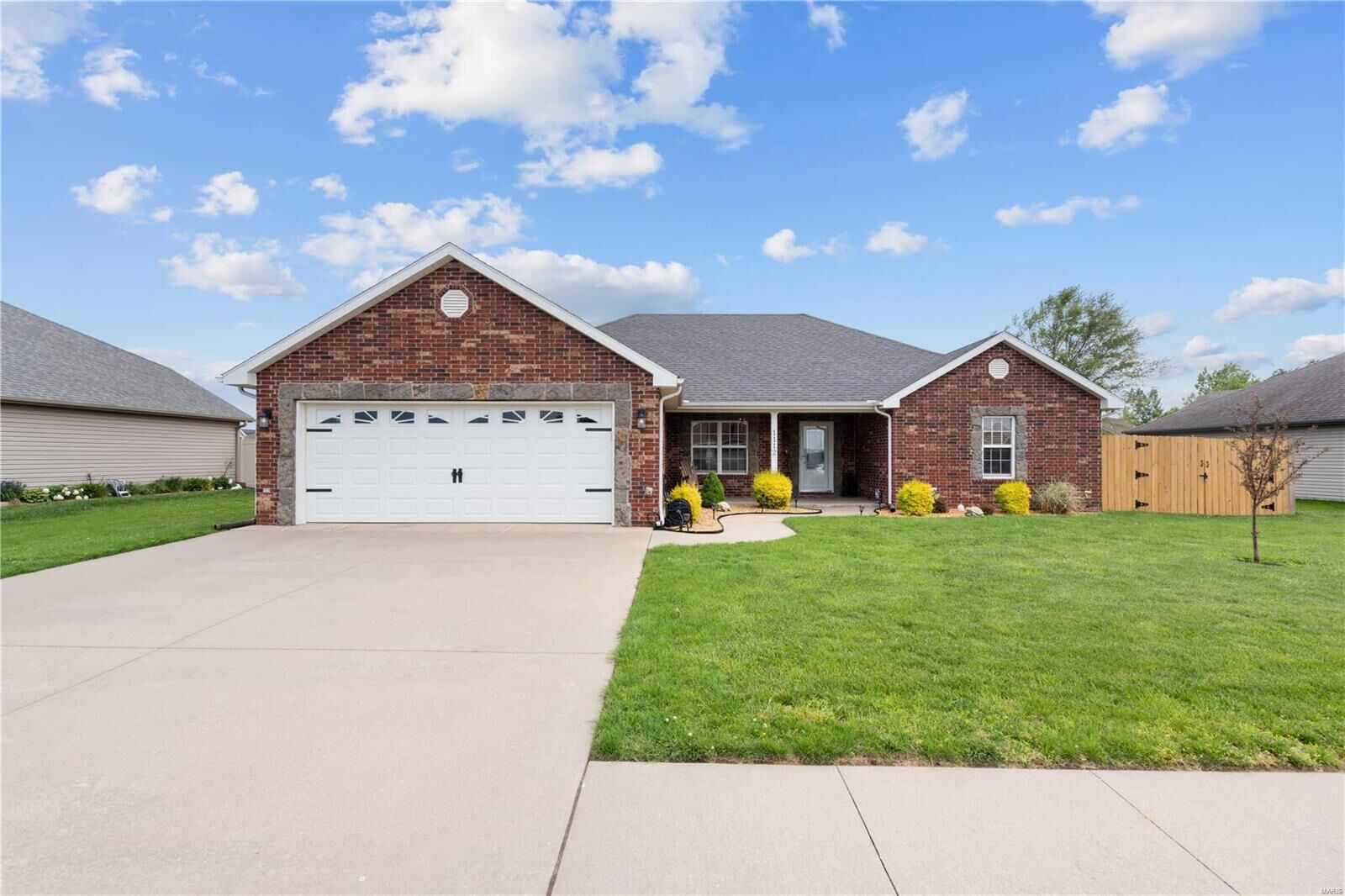 Property Photo: 1112 Pollard Plaza MO 63801