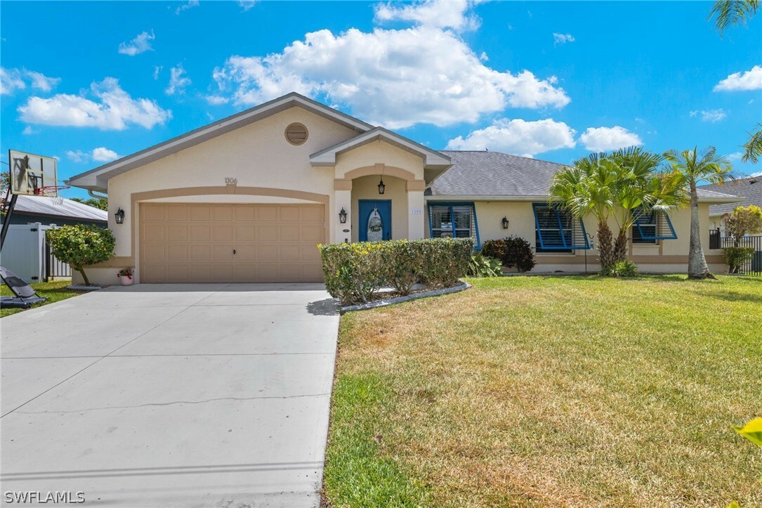 Property Photo:  1306 SE 12th Terrace  FL 33990 