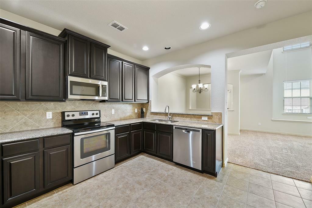 Property Photo:  6849 Sandshell Boulevard  TX 76137 