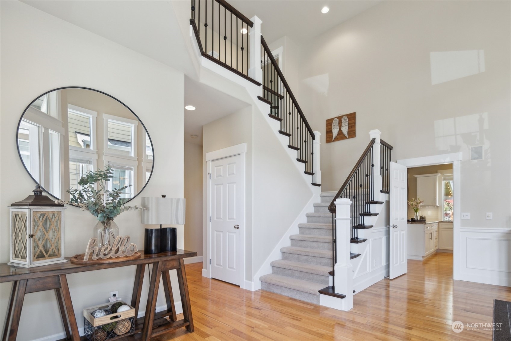 Property Photo:  227  Orcas Place SE  WA 98059 