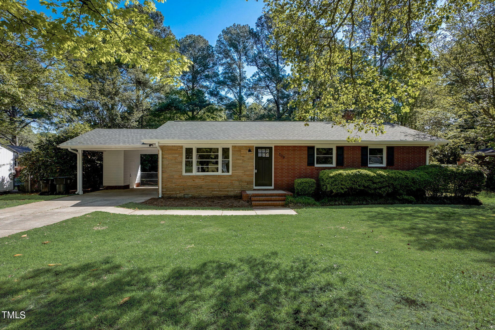 Property Photo:  708 N Wakefield Street  NC 27597 