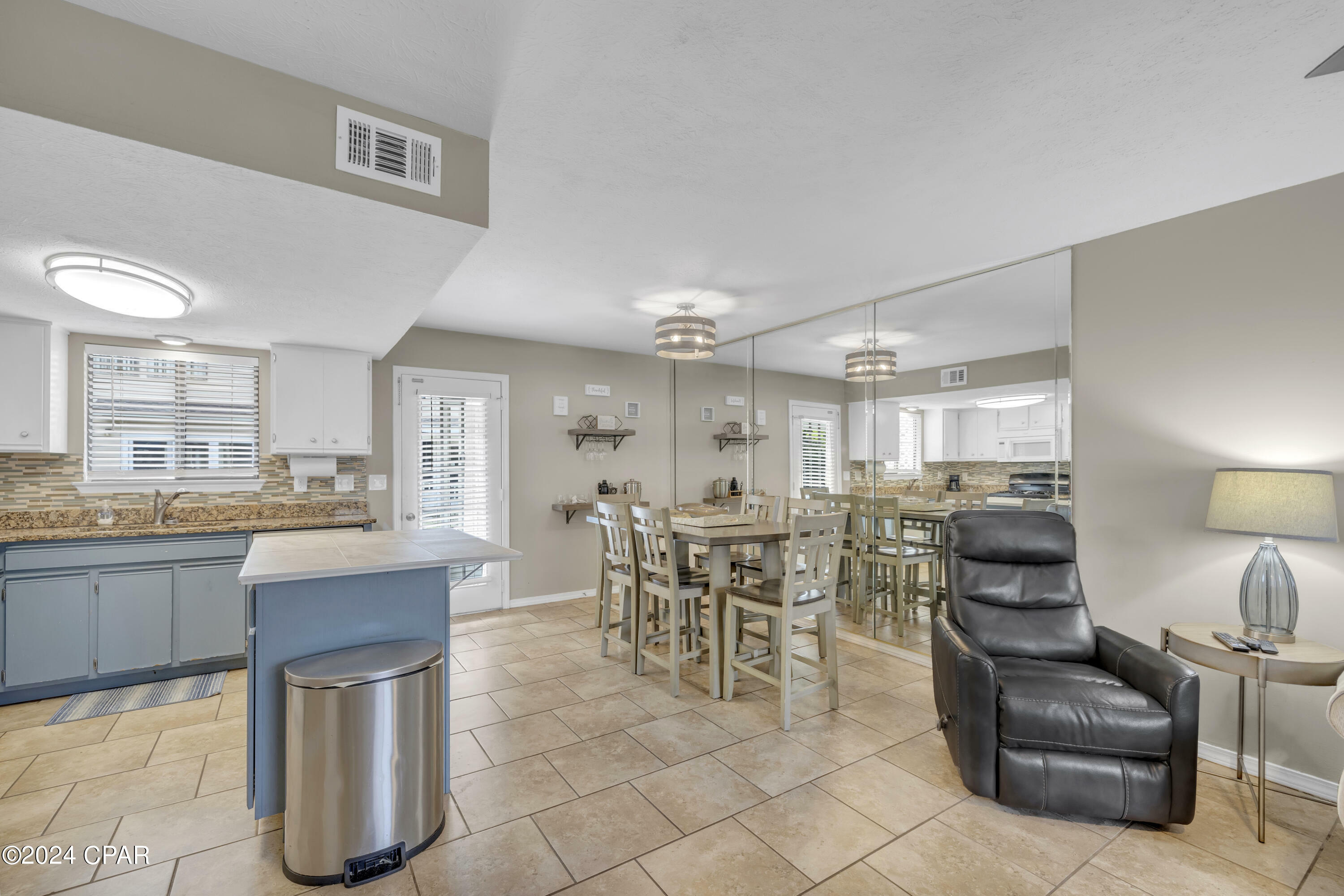 Property Photo:  137 W Leslie Lane  FL 32407 