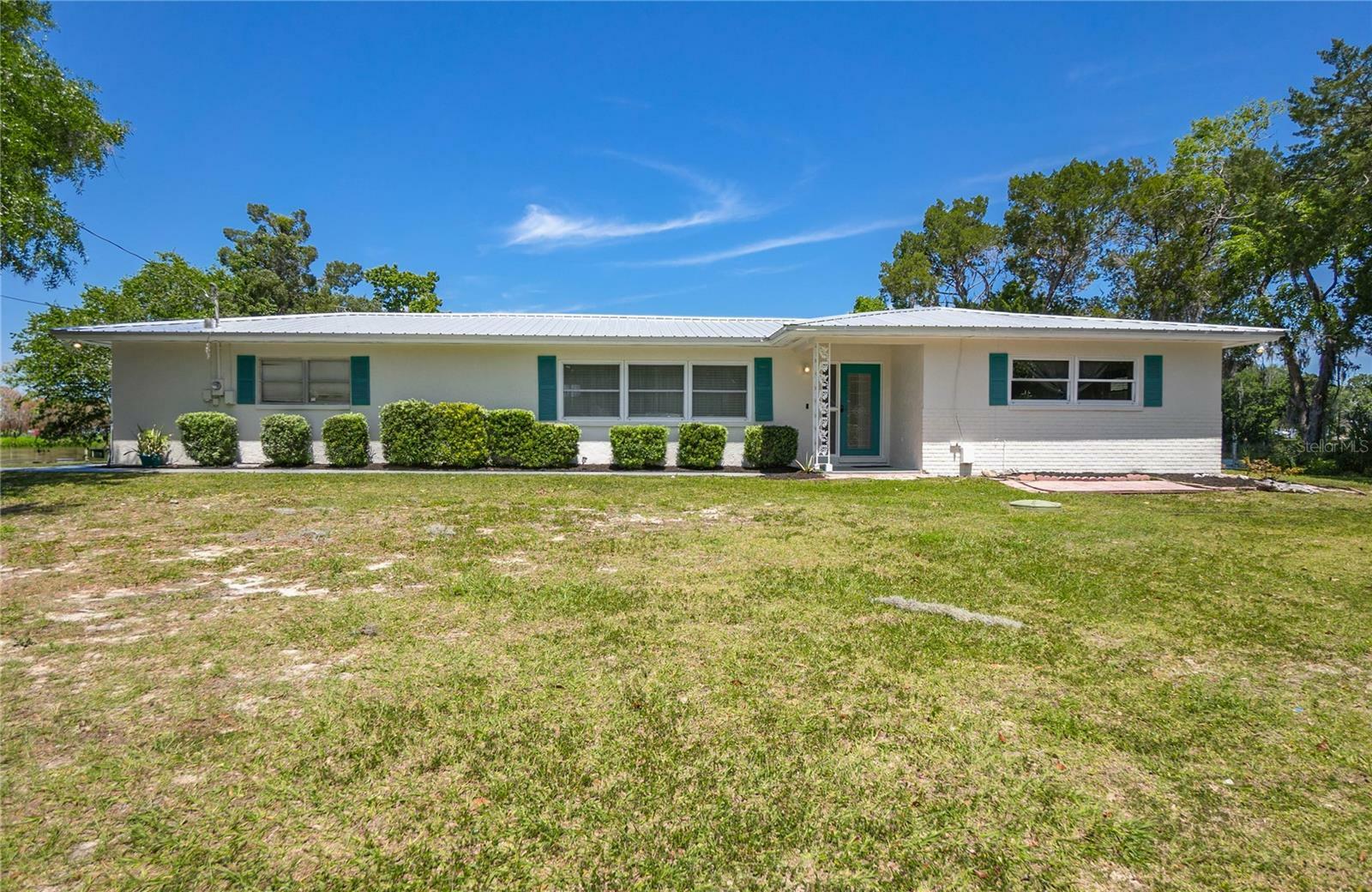 Property Photo:  3861 N Ringdove Point  FL 34428 