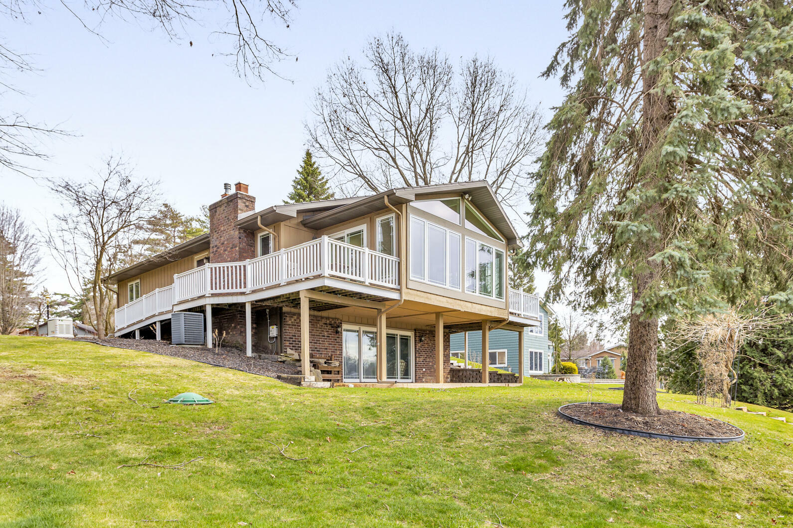 Property Photo:  177 Pine Hill Lake Drive  MI 49246 