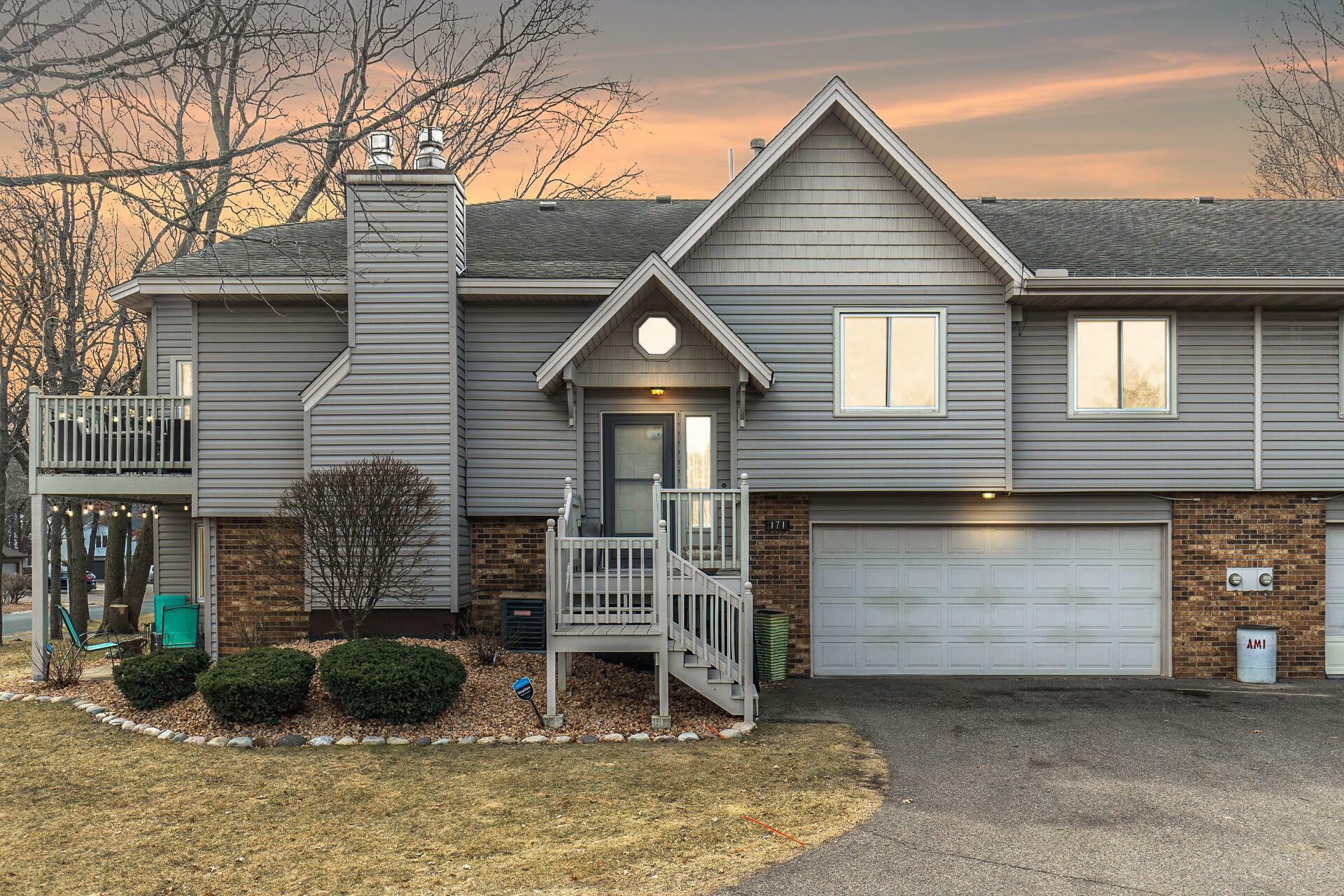 Property Photo:  171 Galtier Place  MN 55126 