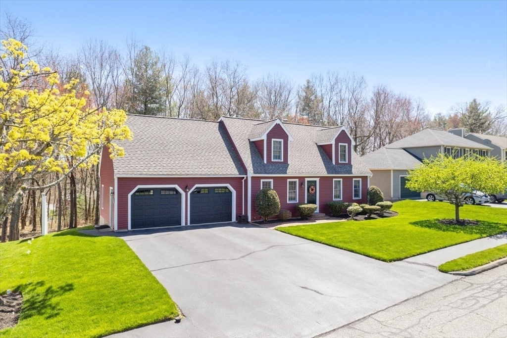 Property Photo: 9 Pheasant Hill Dr MA 01545