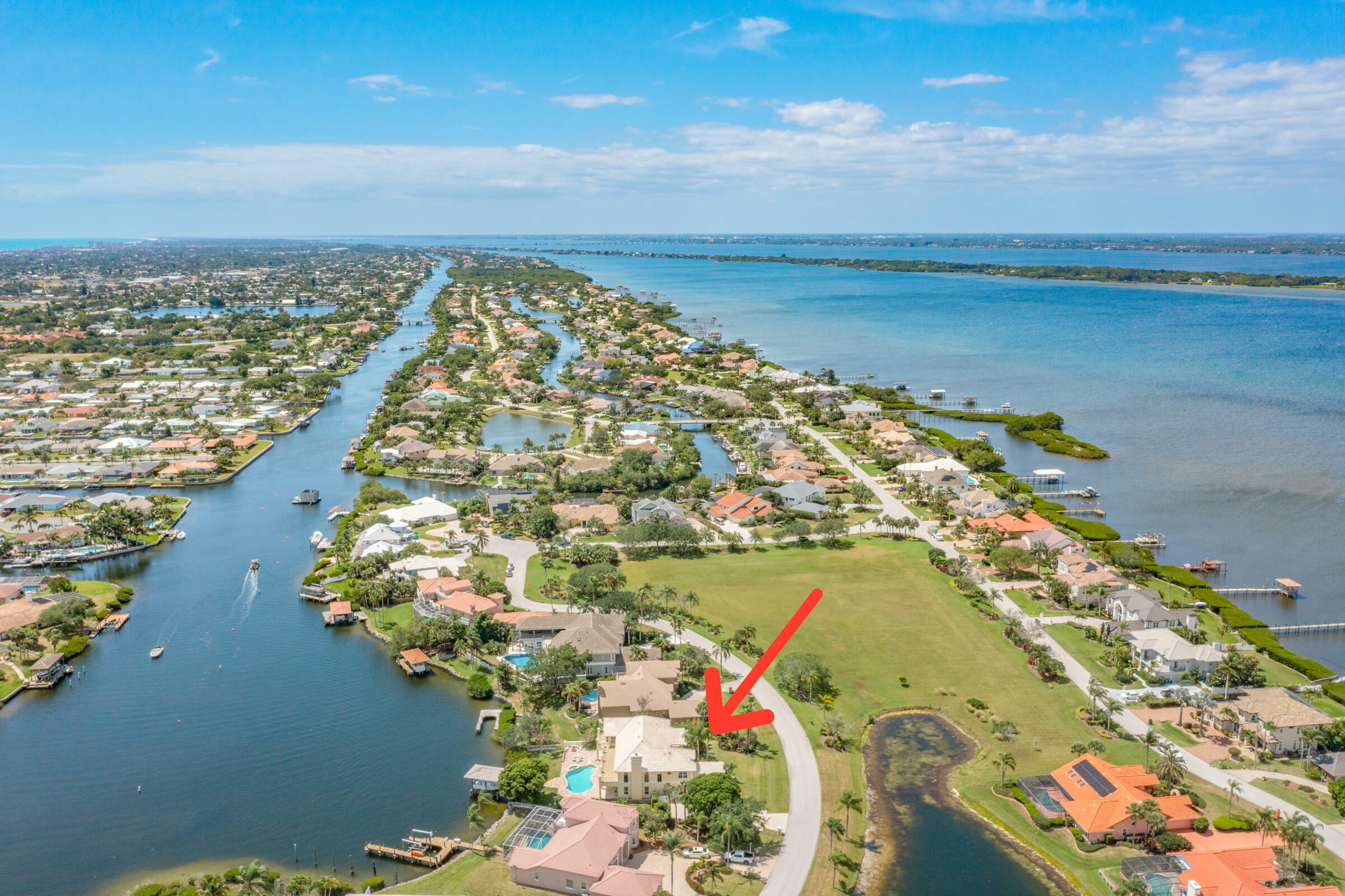 Property Photo:  124 Lanternback Island Drive  FL 32937 