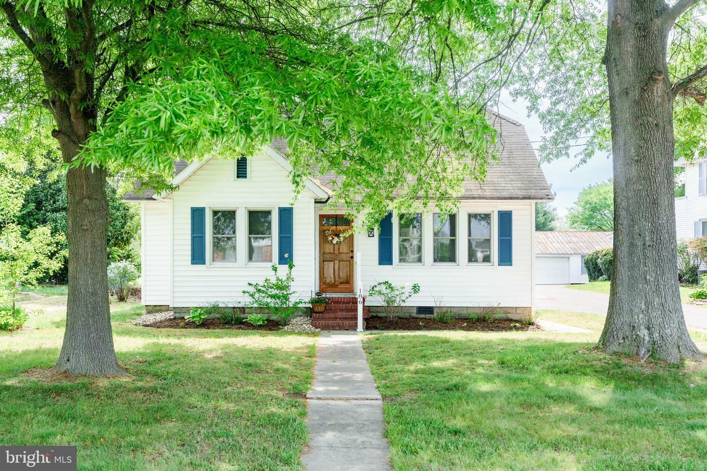 Property Photo:  186 Sassafras Street  MD 21651 