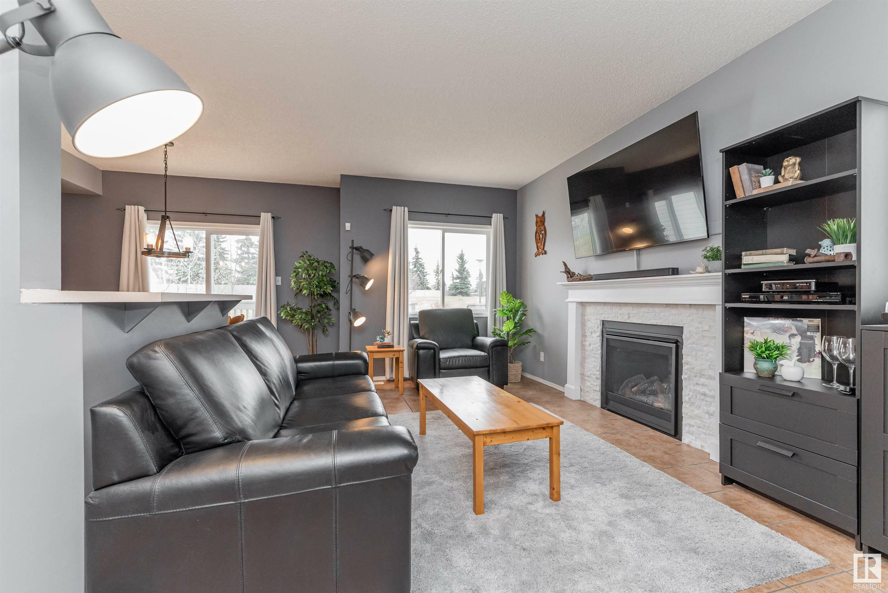Property Photo:  843 Youville Drive NW 23  AB T6L 6X8 