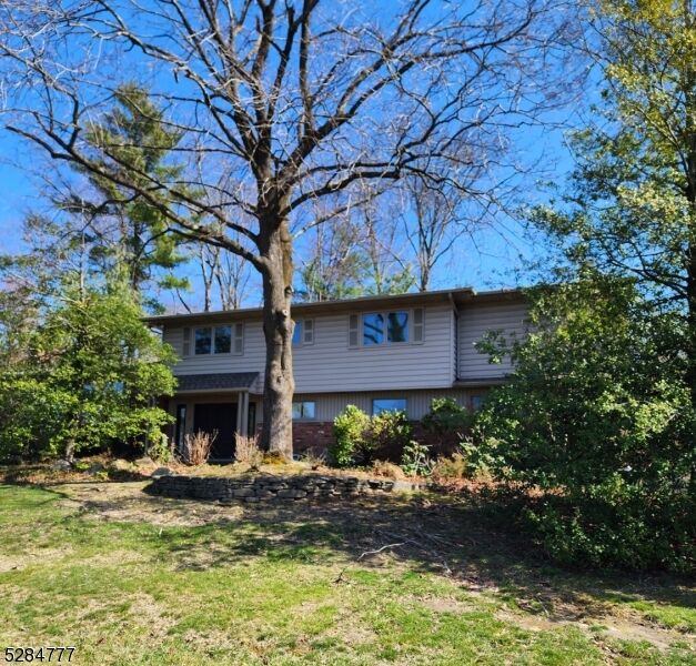 Property Photo:  63 Powderhorn Dr  NJ 07470 