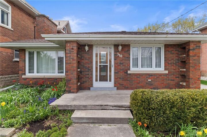 Property Photo: 310 7th Avenue ON N4N 2H7