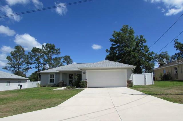 Property Photo:  9365 SE 152nd Lane  FL 34491 