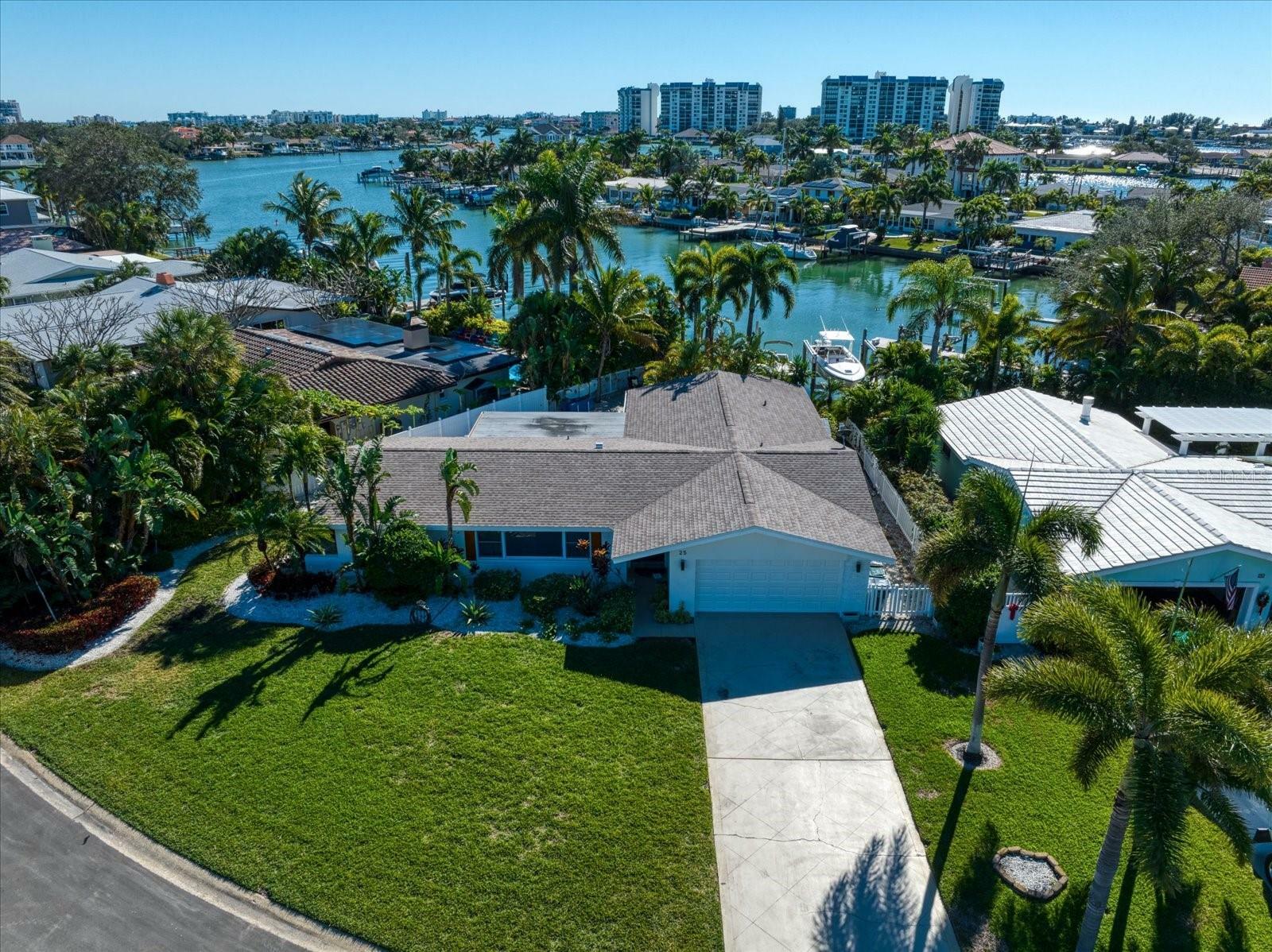 Property Photo:  25 Island Drive  FL 33706 