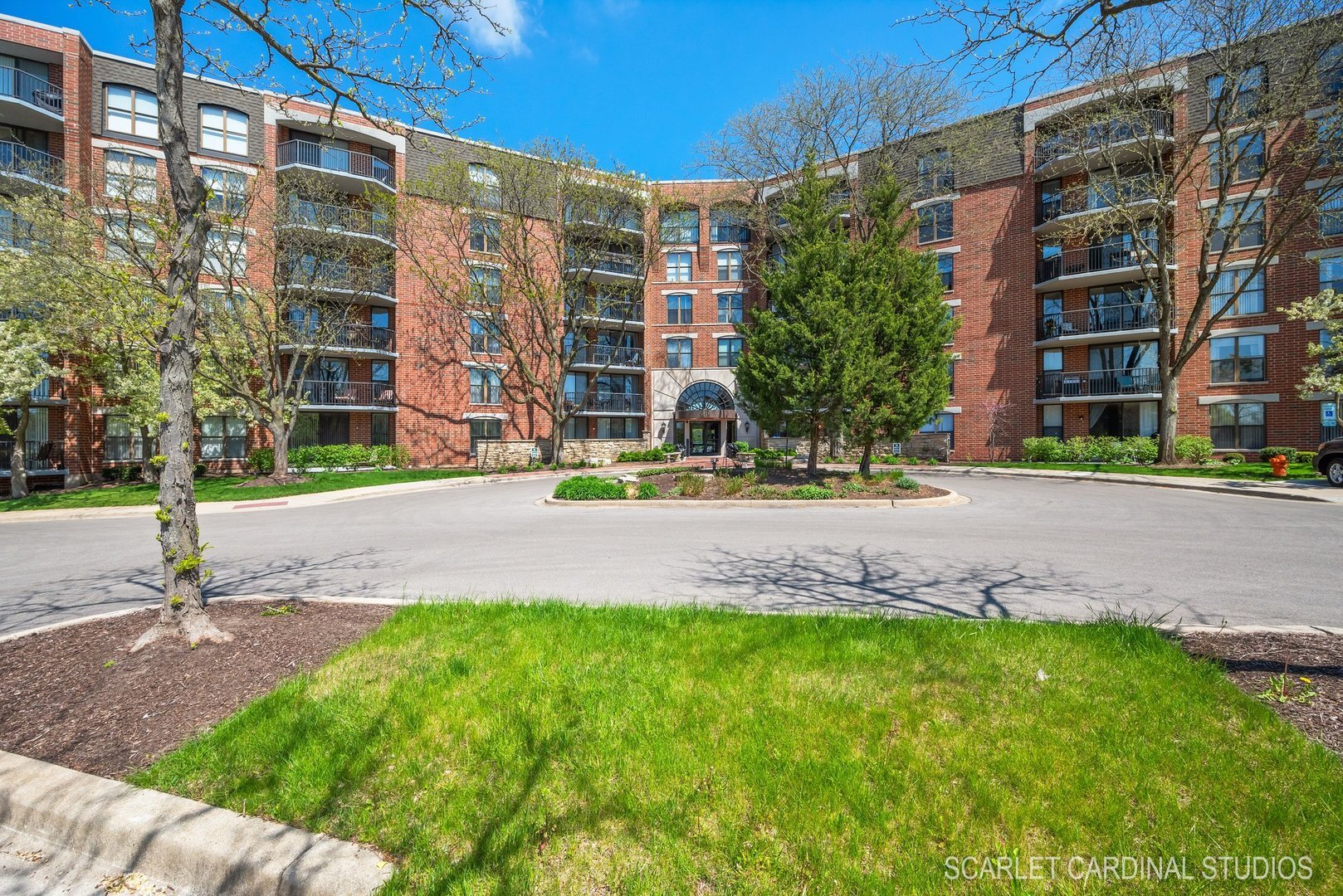 Property Photo:  509 Aurora Avenue 103  IL 60540 