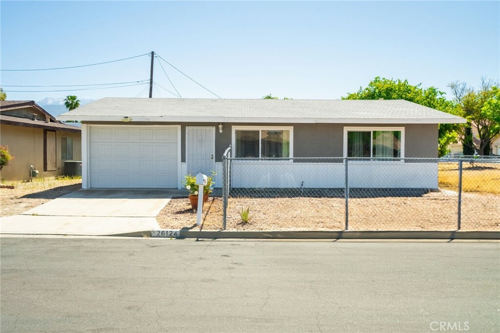 Property Photo:  26124 Brentwood Place  CA 92544 