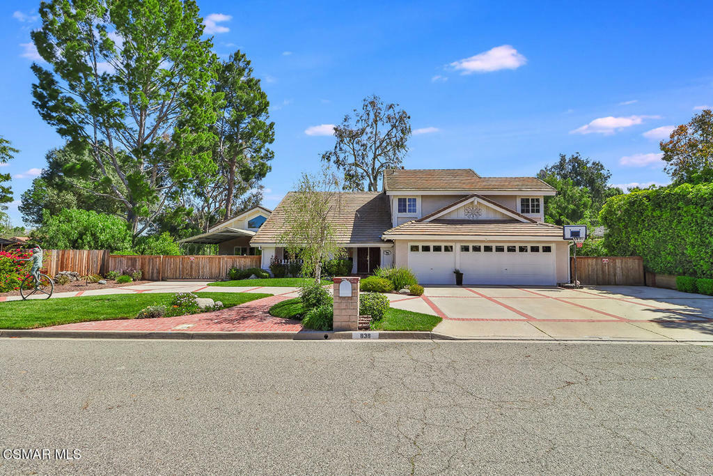 Property Photo:  838 Mellow Lane  CA 93065 