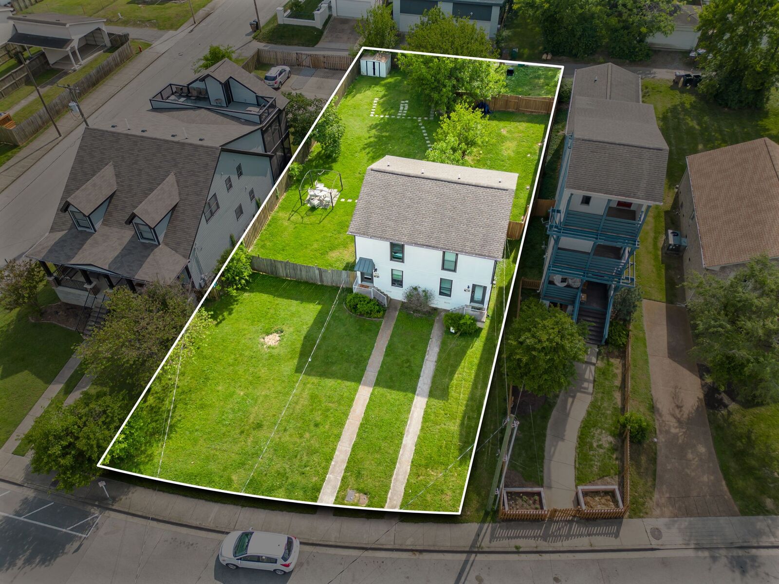 Property Photo: 1803 6th Ave N TN 37208